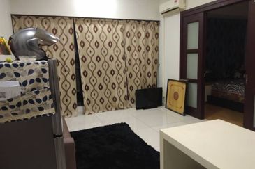 Baypoint @ Country Garden Danga Bay