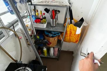 Baypoint @ Country Garden Danga Bay