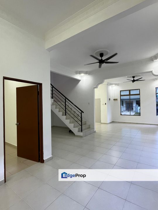 Semi-D @ Jalan Bayan 11, Taman Scientex, Johor, Pasir Gudang