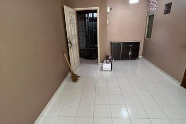 Villa Krystal, Bandar Selesa Jaya