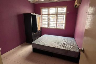 Villa Krystal, Bandar Selesa Jaya