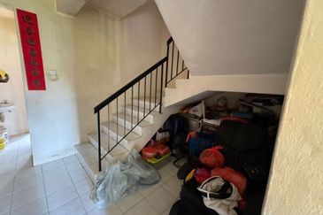 Sri Awana Town House, Bandar Selesa Jaya