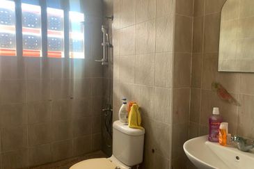 Jalan Sutera Pulai 1/5