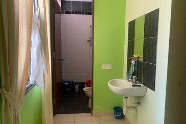 Jalan Sutera Pulai 1/5