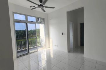 Camellia Residence Seri Austin