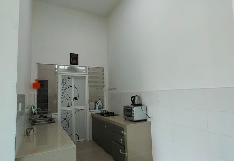 SAVILLE CODOMINIUM MELAWATI FOR SALE