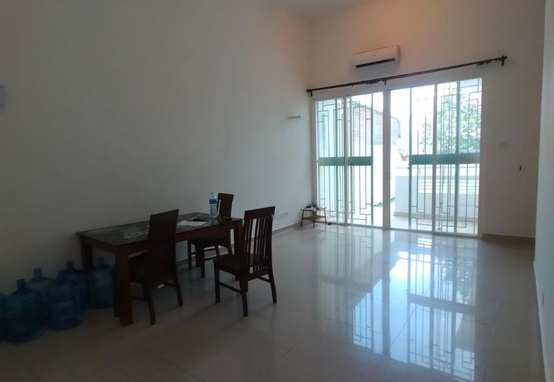 SAVILLE CODOMINIUM MELAWATI FOR SALE