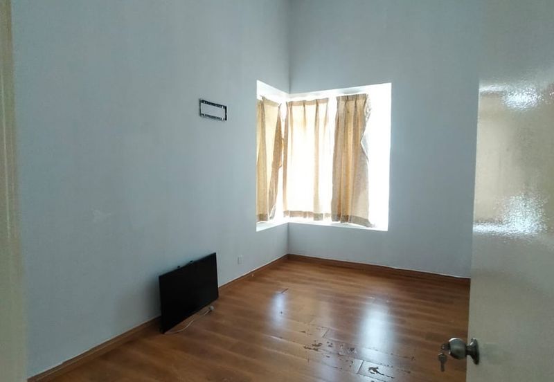 SAVILLE CODOMINIUM MELAWATI FOR SALE