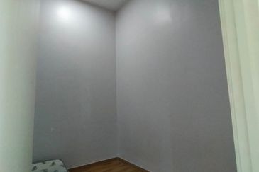 SAVILLE CODOMINIUM MELAWATI FOR SALE