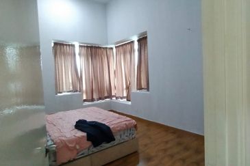 SAVILLE CODOMINIUM MELAWATI FOR SALE