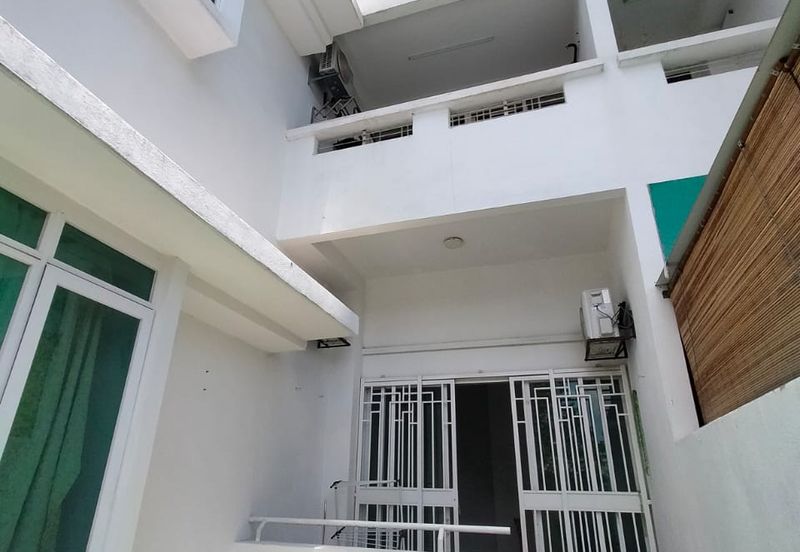 SAVILLE CODOMINIUM MELAWATI FOR SALE