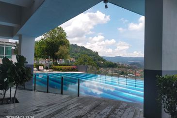 SAVILLE CODOMINIUM MELAWATI FOR SALE