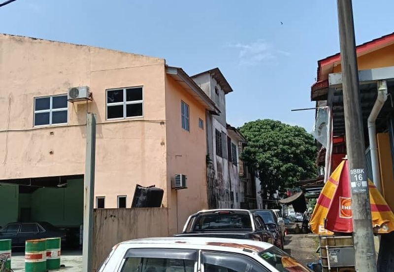 2 Storey Landed House For SALE at Batang Kali 5 min KTM station