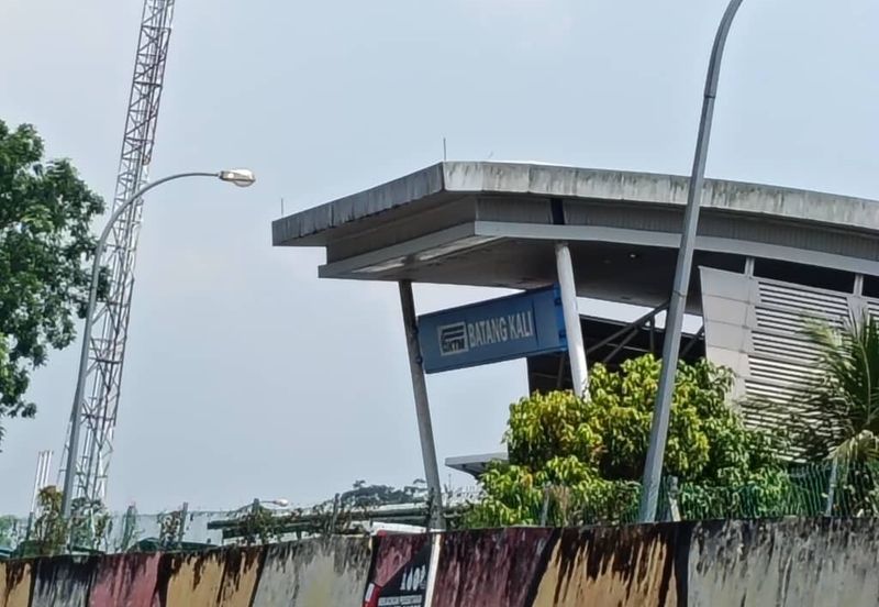 2 Storey Landed House For SALE at Batang Kali 5 min KTM station