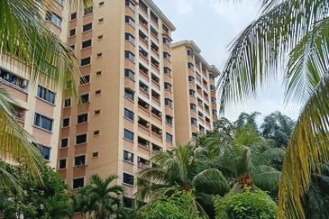 Putra Villa Kondominium