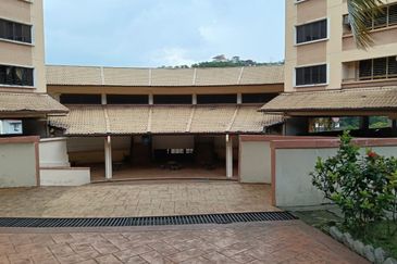 Putra Villa Kondominium