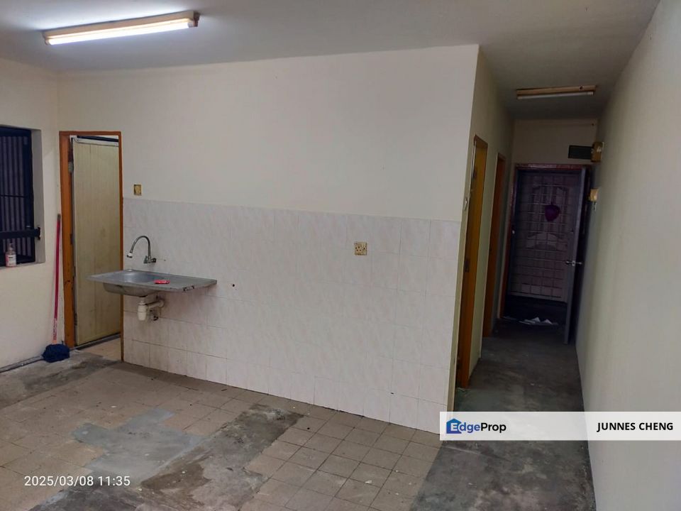 Lestari Apartment Damansara Damai Sg buloh untuk JUAL- For SALE, Selangor, Damansara Damai