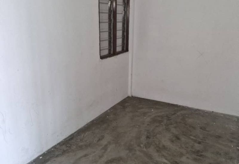3rd floor Fasa Dinasti Shoplot Apartment Taman Sentosa Klang LOWER market for SALE