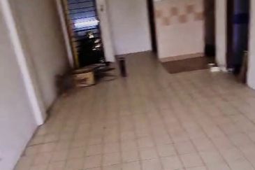 3rd floor Fasa Dinasti Shoplot Apartment Taman Sentosa Klang LOWER market for SALE