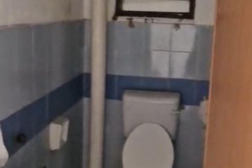 3rd floor Fasa Dinasti Shoplot Apartment Taman Sentosa Klang LOWER market for SALE