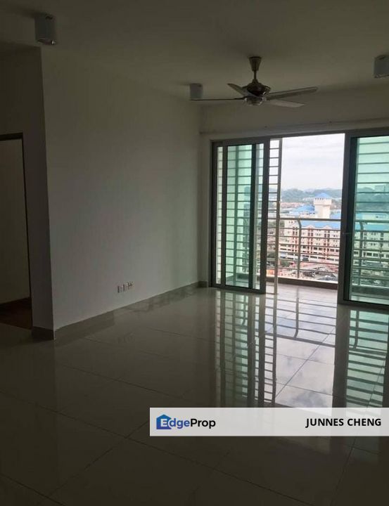 1050 Sqft One South Condominium for SALE -Sri Kembangan, Selangor, Seri Kembangan