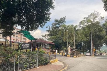 SAUJANA APARTMENT DAMANSARA DAMAI for SALE at Sg Buloh