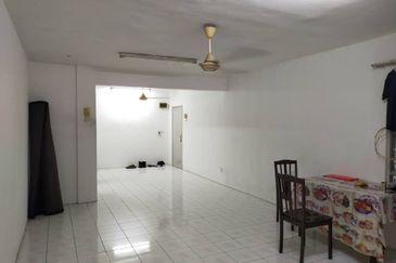 SAUJANA APARTMENT DAMANSARA DAMAI for SALE at Sg Buloh