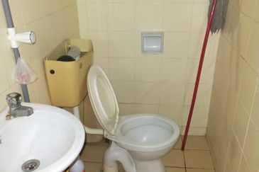 SAUJANA APARTMENT DAMANSARA DAMAI for SALE at Sg Buloh