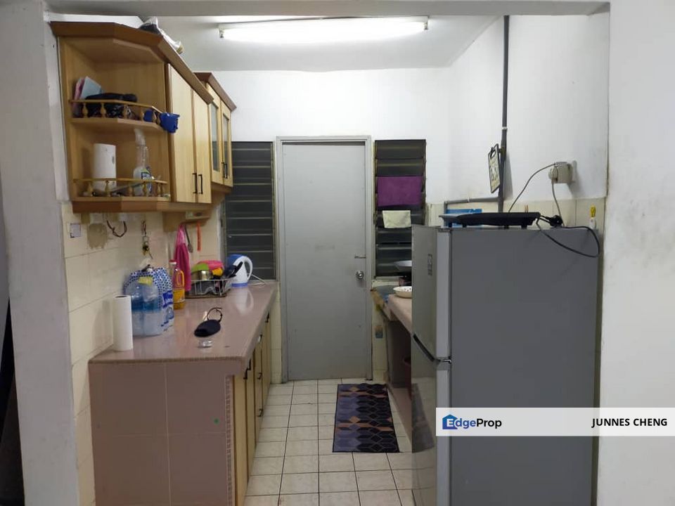 SAUJANA APARTMENT DAMANSARA DAMAI for SALE at Sg Buloh, Selangor, Damansara Damai