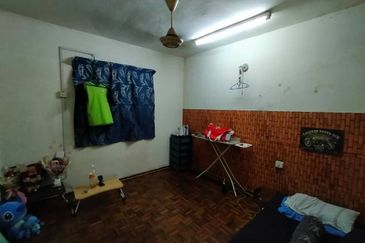 SAUJANA APARTMENT DAMANSARA DAMAI for SALE at Sg Buloh