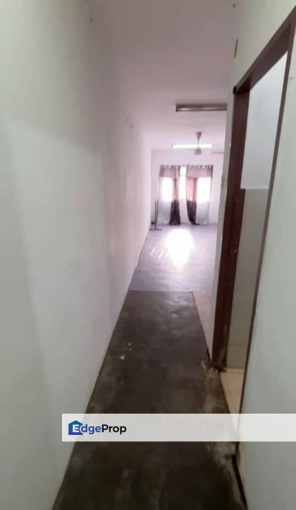 Lestari Apartment Damansara Damai Walk Up Unit for SALE, Selangor, Damansara Damai