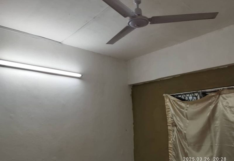 1st floor Shop Apartment with Strata Tittle Taman Sentosa Klang For SALE