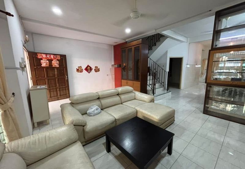 Panorama Lapangan Perdana