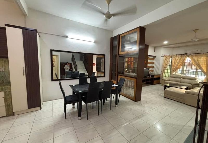 Panorama Lapangan Perdana