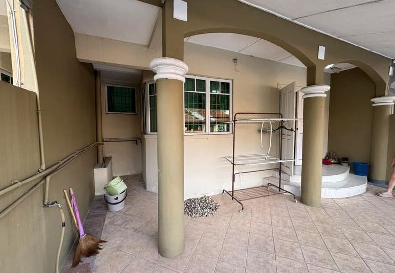 Panorama Lapangan Perdana