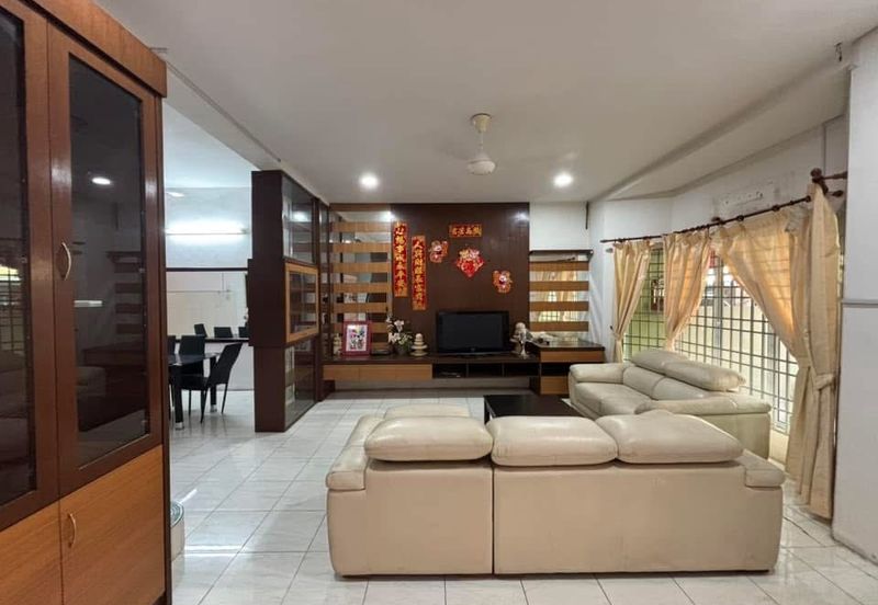 Panorama Lapangan Perdana