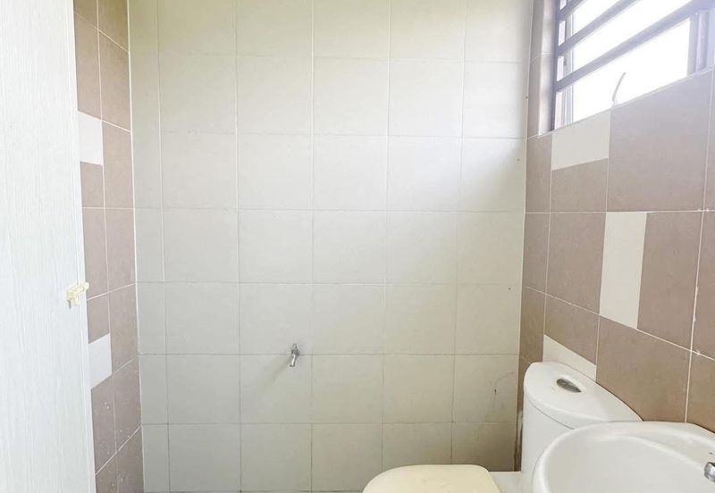 Taman Pengkalan Precinct 18