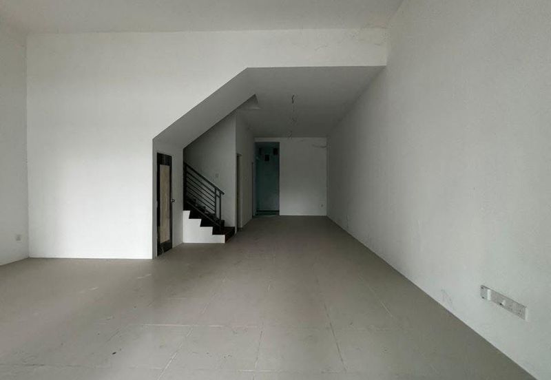 TASEK AVENUE RESIDENT