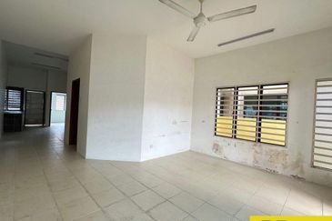 Panorama Lapangan Perdana