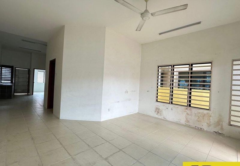 Panorama Lapangan Perdana