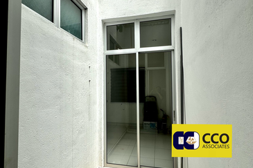 TAMAN LAPANGAN KIARA