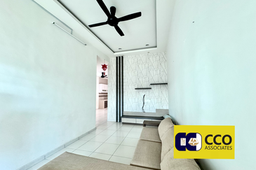 TAMAN LAPANGAN KIARA