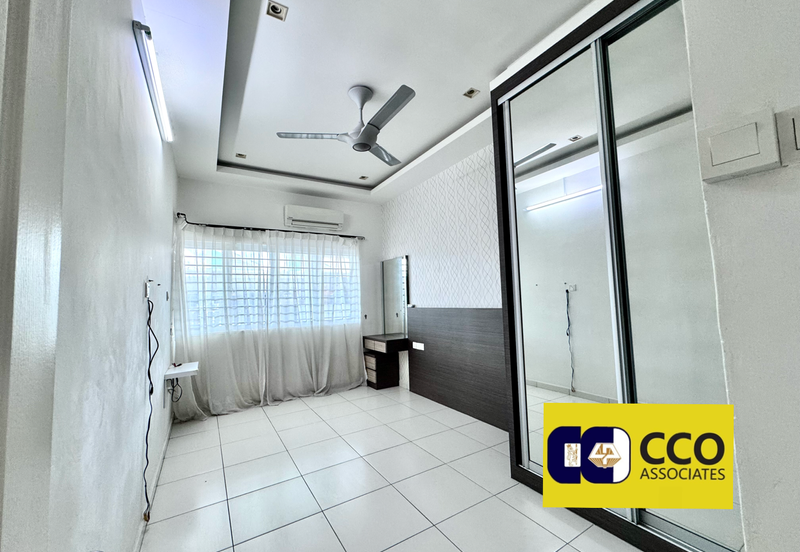 TAMAN LAPANGAN KIARA