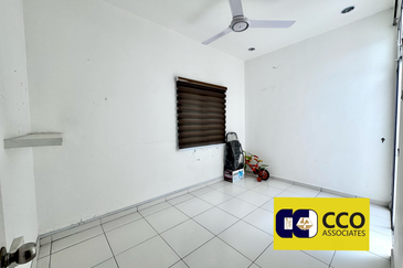 TAMAN LAPANGAN KIARA