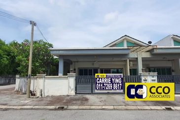 TAMAN LAPANGAN KIARA