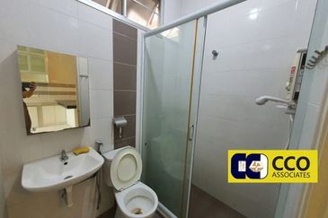 TAMAN LAPANGAN KIARA