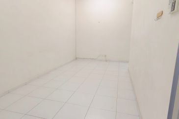 TAMAN LAPANGAN KIARA