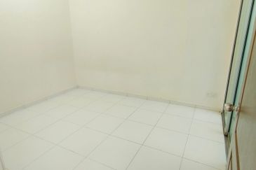 TAMAN LAPANGAN KIARA