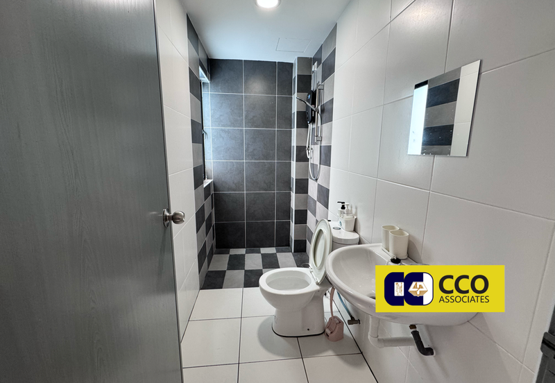 Manhattan Condominium