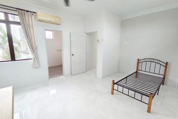 PASIR PUTEH/PENGKALAN